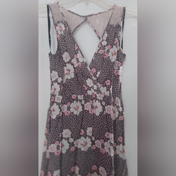 Spring Sundress - Picture 2 of 6